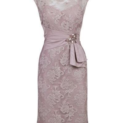 Elegant Short Pink Lace Mother Of The Bride Dress